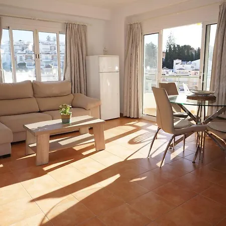 Apartment Edf Tahiti Nerja